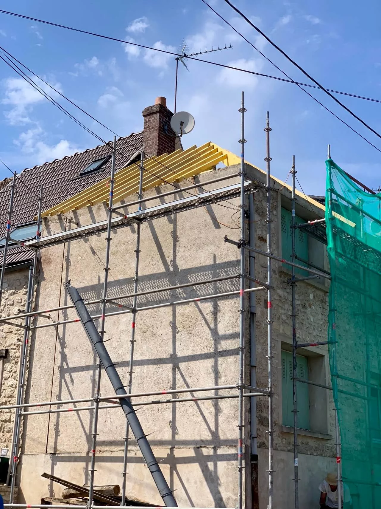 Rénovation de toiture - pose d'échafaudage
